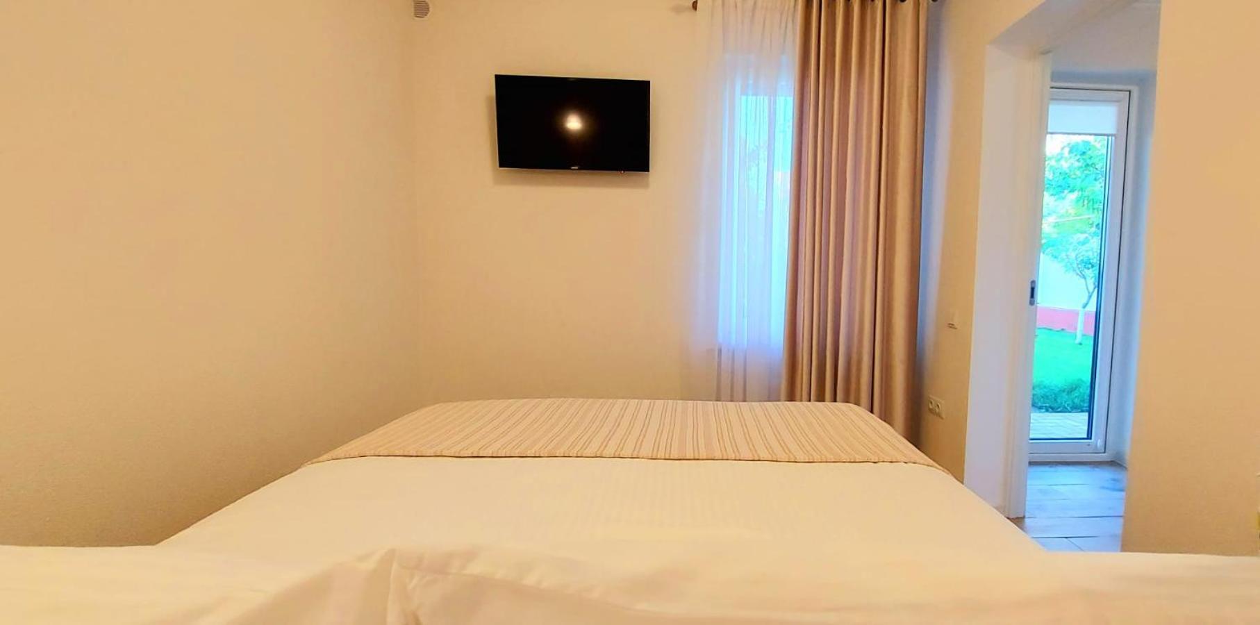 Merlot Apartment Cricova ภายนอก รูปภาพ